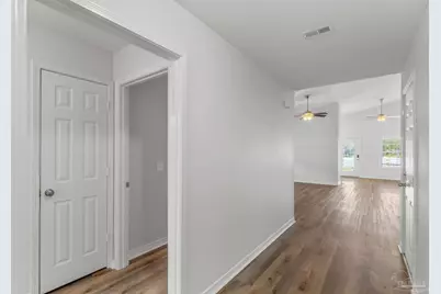 28 Easton St, Cantonment, FL 32533 - Photo 4