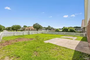 28 Easton St, Cantonment, FL 32533 - Photo 32