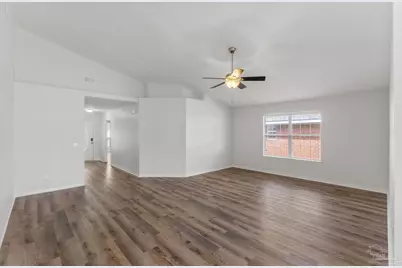 28 Easton St, Cantonment, FL 32533 - Photo 6