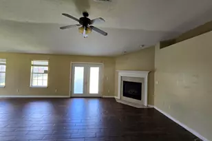 3308 Massena Dr, Pensacola, FL 32526 - Photo 4