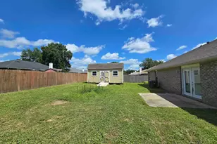 3308 Massena Dr, Pensacola, FL 32526 - Photo 2