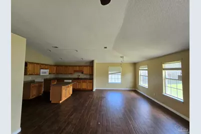 3308 Massena Dr, Pensacola, FL 32526 - Photo 4
