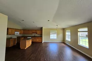 3308 Massena Dr, Pensacola, FL 32526 - Photo 4