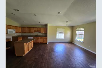 3308 Massena Dr, Pensacola, FL 32526 - Photo 6