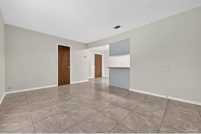 700 N Palm Blvd #D, Niceville, FL 32578 - Photo 4