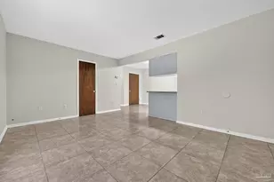 700 N Palm Blvd, Niceville, FL 32578 - Photo 4
