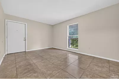 700 N Palm Blvd #C, Niceville, FL 32578 - Photo 2