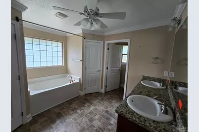 11530 Belize Dr, Pensacola, FL 32506 - Photo 8