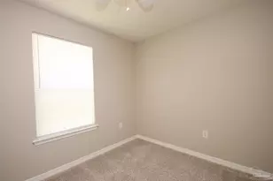 1077 Antigua Cir, Pensacola, FL 32506 - Photo 8