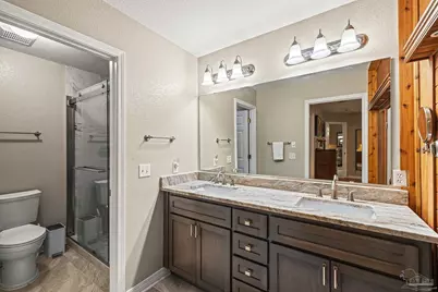 2478 Houston Cir, Gulf Breeze, FL 32563 - Photo 14