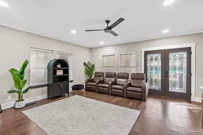 1306 E Gonzalez St, Pensacola, FL 32501 - Photo 4