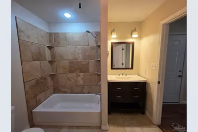 5142 Regalo Dr, Pensacola, FL 32526 - Photo 16