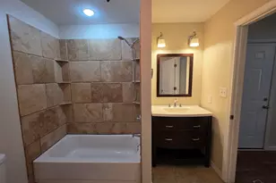 5142 Regalo Dr, Pensacola, FL 32526 - Photo 16