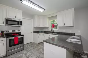 1830 Cedar Park Dr, Cantonment, FL 32533 - Photo 12