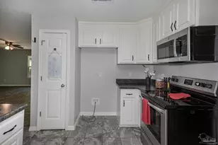 1830 Cedar Park Dr, Cantonment, FL 32533 - Photo 16