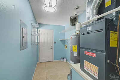 6323 Summer Lakes Ln, Pensacola, FL 32504 - Photo 26