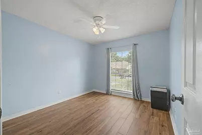 6323 Summer Lakes Ln, Pensacola, FL 32504 - Photo 32