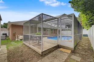 6323 Summer Lakes Ln, Pensacola, FL 32504 - Photo 38