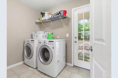 5517 Woodcrest Dr, Milton, FL 32583 - Photo 18
