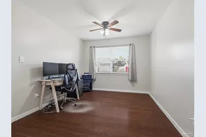 5517 Woodcrest Dr, Milton, FL 32583 - Photo 16