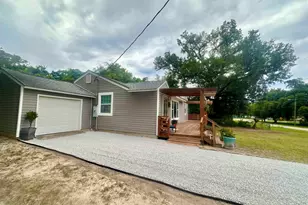 503 Mandalay Dr, Pensacola, FL 32507 - Photo 10