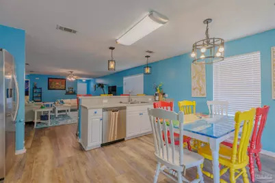 1869 Vineyard St, Navarre, FL 32566 - Photo 8