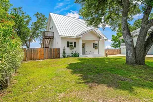 7693 Petersen Point Rd, Milton, FL 32583 - Photo 4