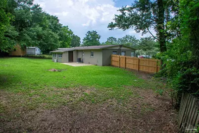 5357 Locklin Ave, Milton, FL 32570 - Photo 10