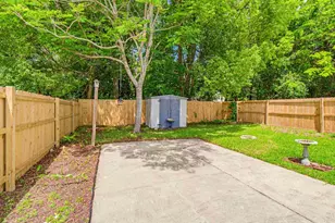 1149 N Guillemard St, Pensacola, FL 32501 - Photo 42
