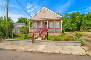 1149 N Guillemard St, Pensacola, FL 32501 - Photo 2