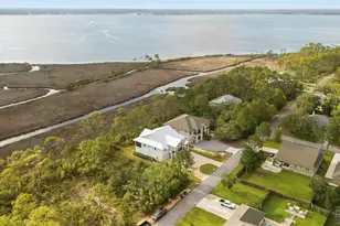 5402 N Shore Rd, Pensacola, FL 32507 - Photo 66