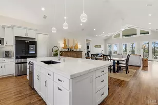 5402 N Shore Rd, Pensacola, FL 32507 - Photo 4