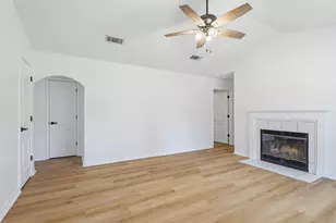 5984 Savannah Dr, Milton, FL 32570 - Photo 6