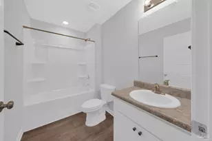 7569 Steeplechase Blvd, Pensacola, FL 32526 - Photo 10