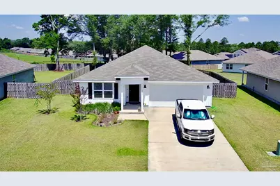 7569 Steeplechase Blvd, Pensacola, FL 32526 - Photo 2