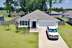 7569 Steeplechase Blvd, Pensacola, FL 32526 - Photo 2
