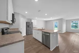 7569 Steeplechase Blvd, Pensacola, FL 32526 - Photo 2