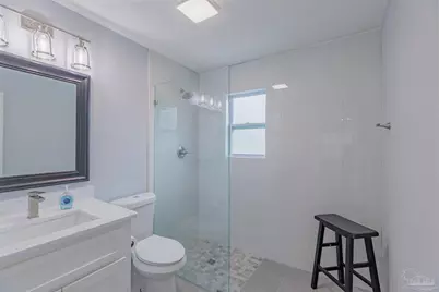 213 Tyson St, Pensacola, FL 32506 - Photo 18