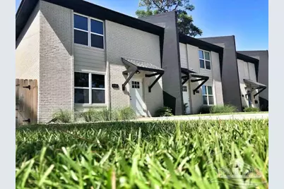 990 W Zarragossa St, Pensacola, FL 32502 - Photo 1