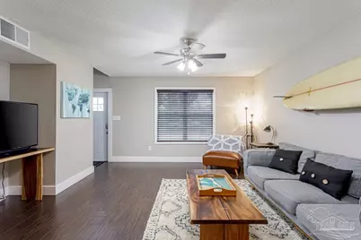 990 W Zarragossa St, Pensacola, FL 32502 - Photo 4