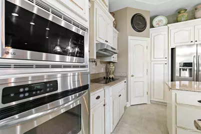 5738 Dunbar Cir, Milton, FL 32583 - Photo 16