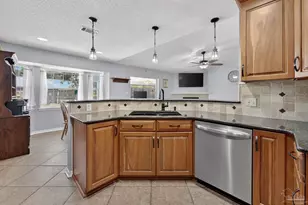 3474 Jubilee Dr, Pace, FL 32571 - Photo 10