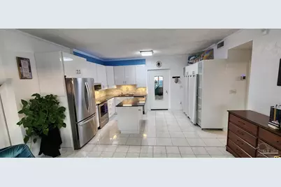 825 Bayshore Dr #1203, Pensacola, FL 32507 - Photo 8