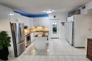 825 Bayshore Dr, Pensacola, FL 32507 - Photo 8