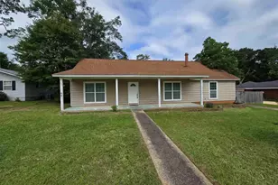 1646 Eagle Terrace, Cantonment, FL 32533 - Photo 2