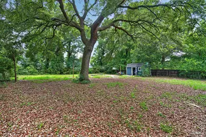 7009 Esther St, Pensacola, FL 32506 - Photo 30