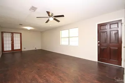 4745 Praline Ln, Pace, FL 32571 - Photo 4