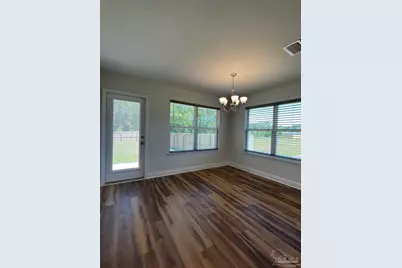 7130 Sonny Dr, Pensacola, FL 32504 - Photo 8