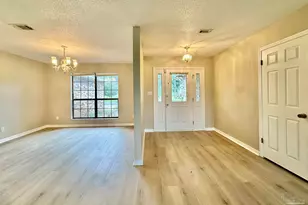 5027 Shoshone Dr, Pensacola, FL 32506 - Photo 2
