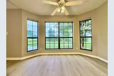 5027 Shoshone Dr, Pensacola, FL 32506 - Photo 10